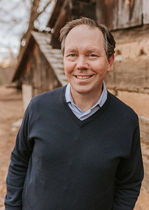 Daniel Young, MD, FASN Photo